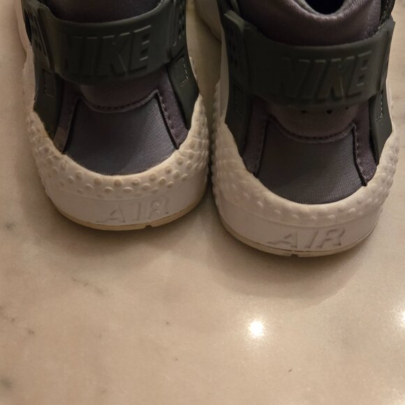 Nike Air Huarache Run Premium TXT "Cool Grey"  Women's Size 9 - Picture 9 of 10